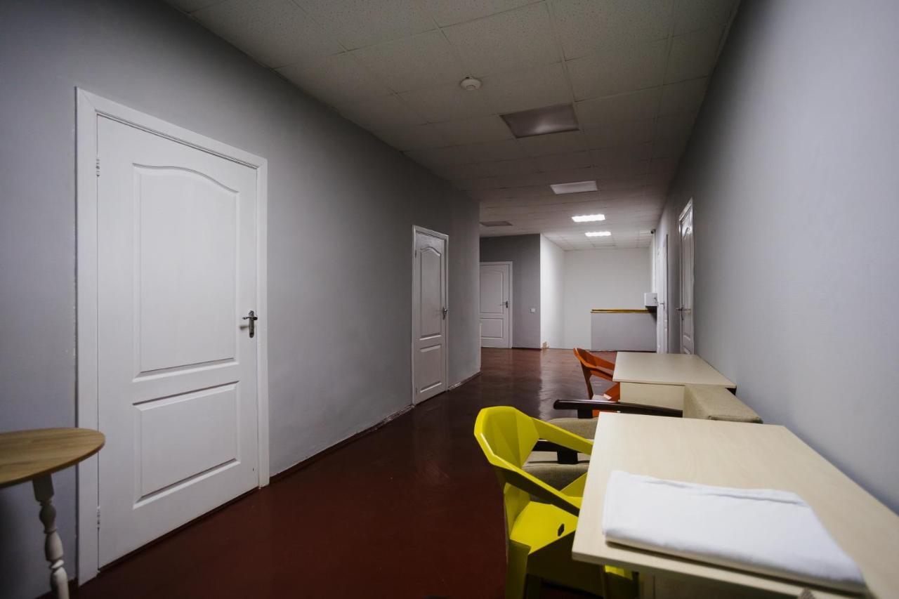 P2B Hostel & Bar Kiev Luaran gambar