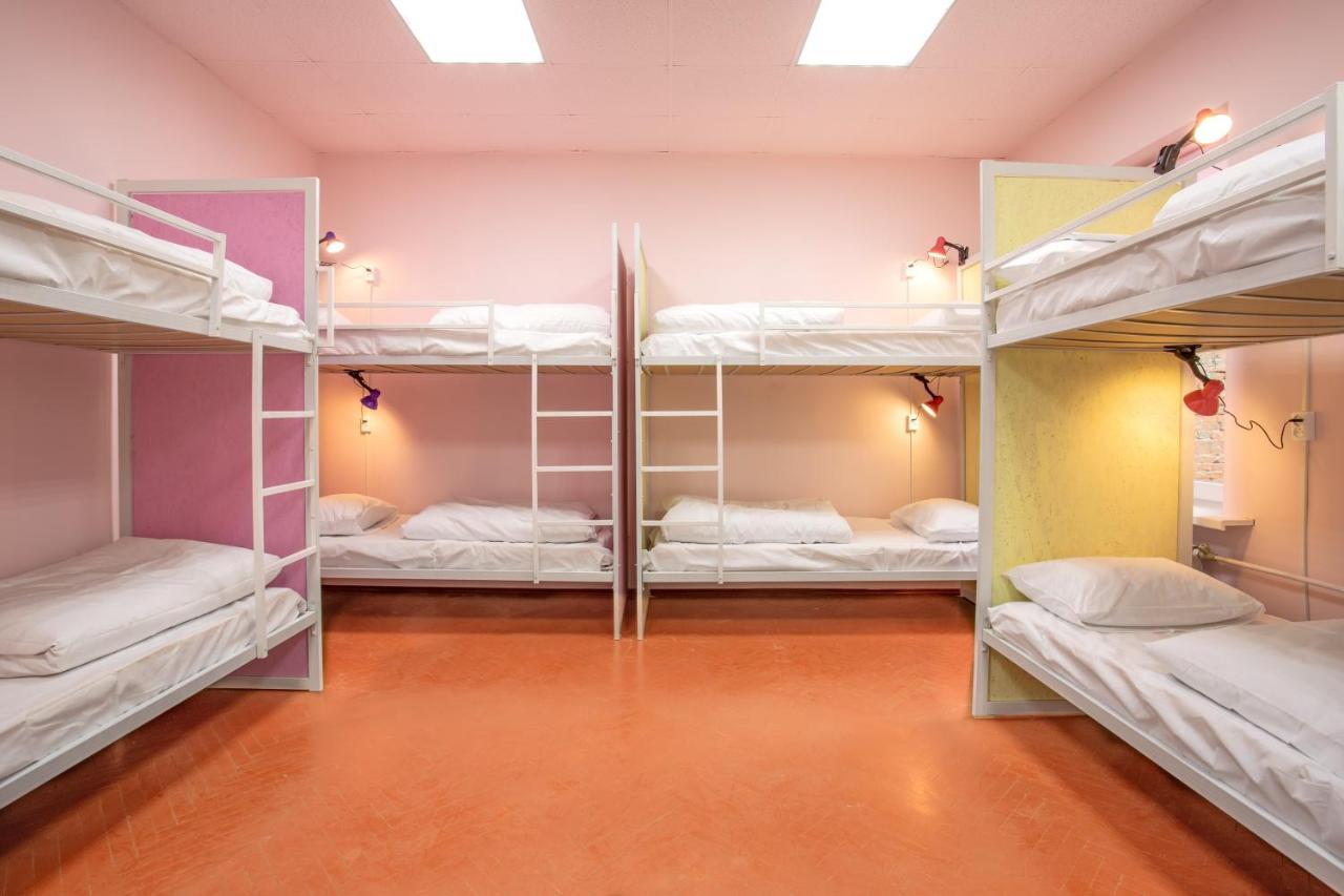 P2B Hostel & Bar Kiev Luaran gambar