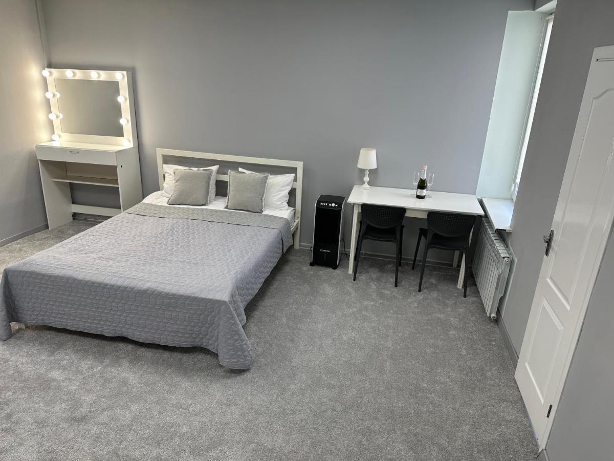 P2B Hostel & Bar Kiev Luaran gambar